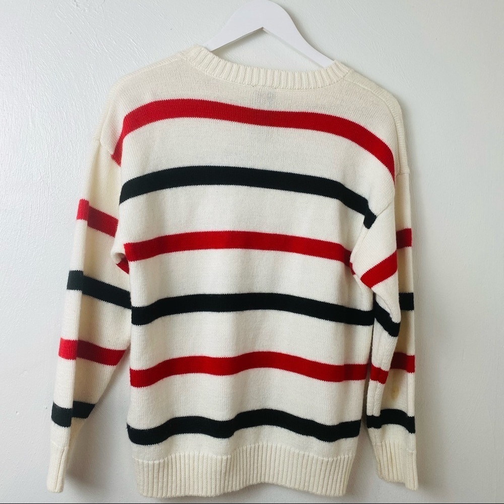 Disney Forever 21 Mickey Mouse Sweater Red White Black Sz S - Picture 12 of 12
